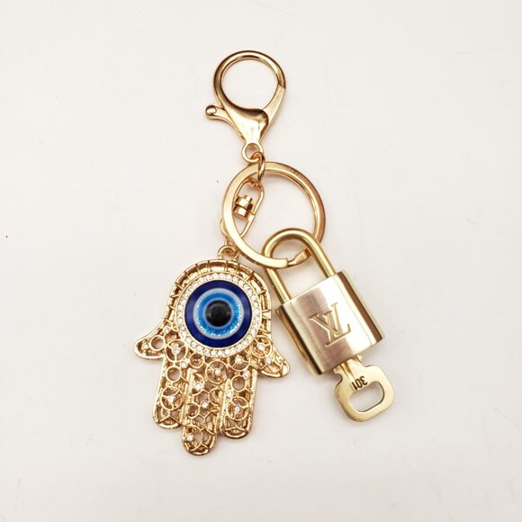 Authentic Louis Vuitton Lock & Key with unbranded Bagcharm, Keycharm, Keychain - Picture 4 of 8